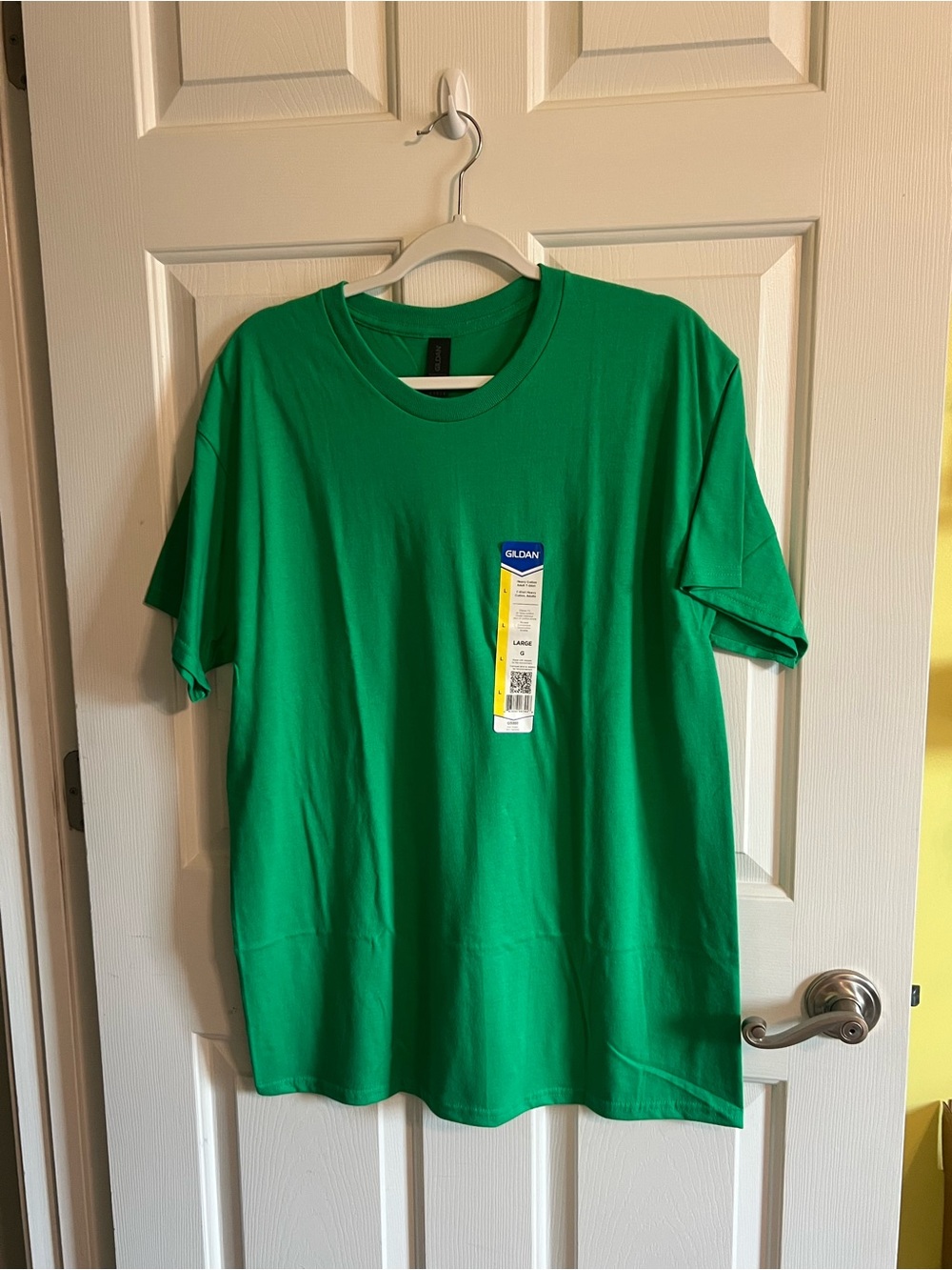 Gildan Crew Neck T-Shirt in Green